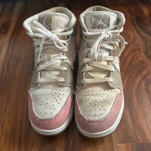Jordan Kids Sneakers in Pink and Cream